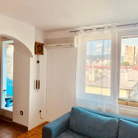 111aaa Apartamento *
